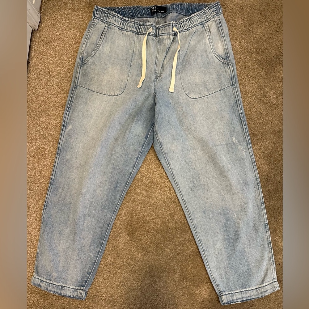 Women’s Gap Jeans